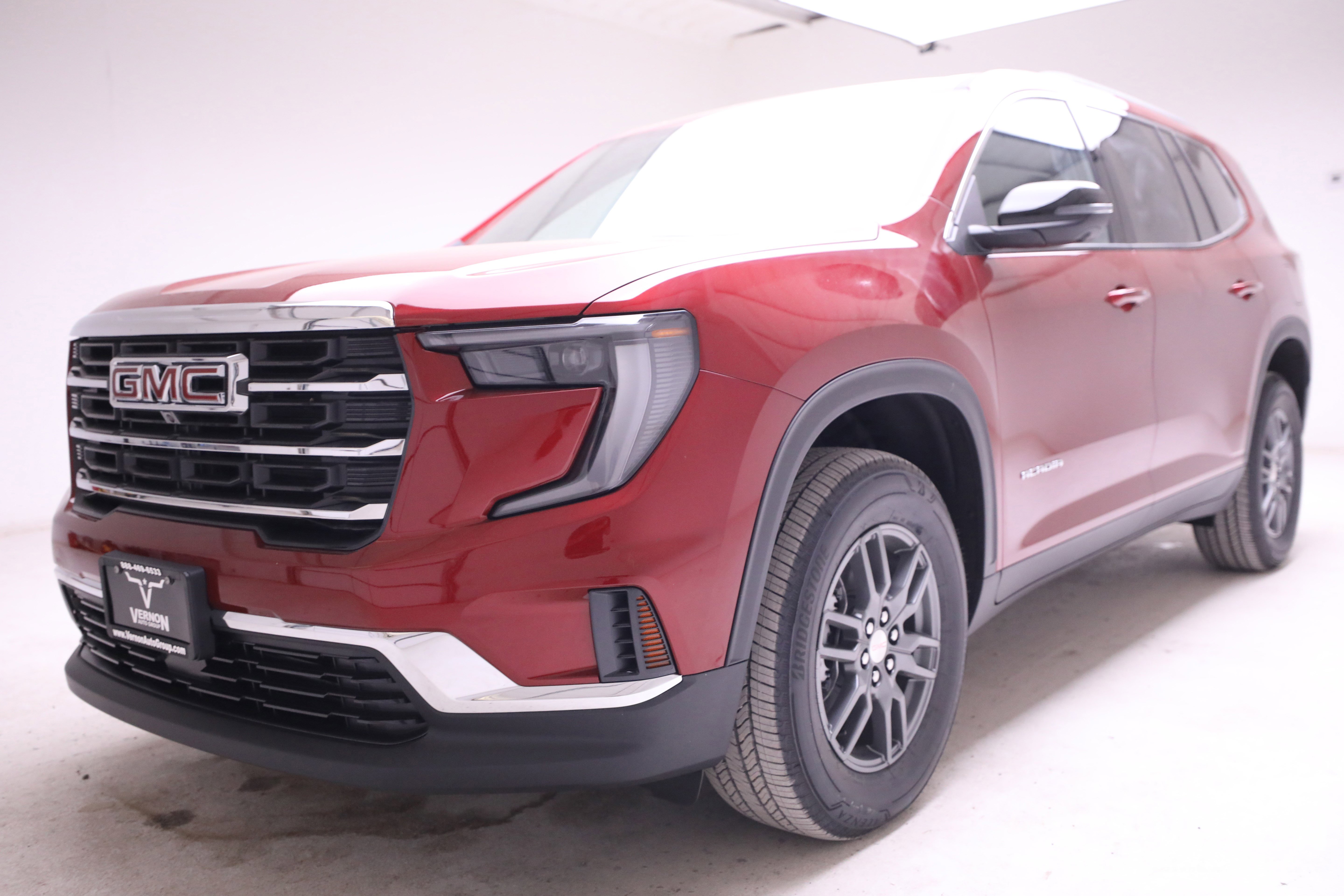 2026 GMC Acadia Elevation's photo