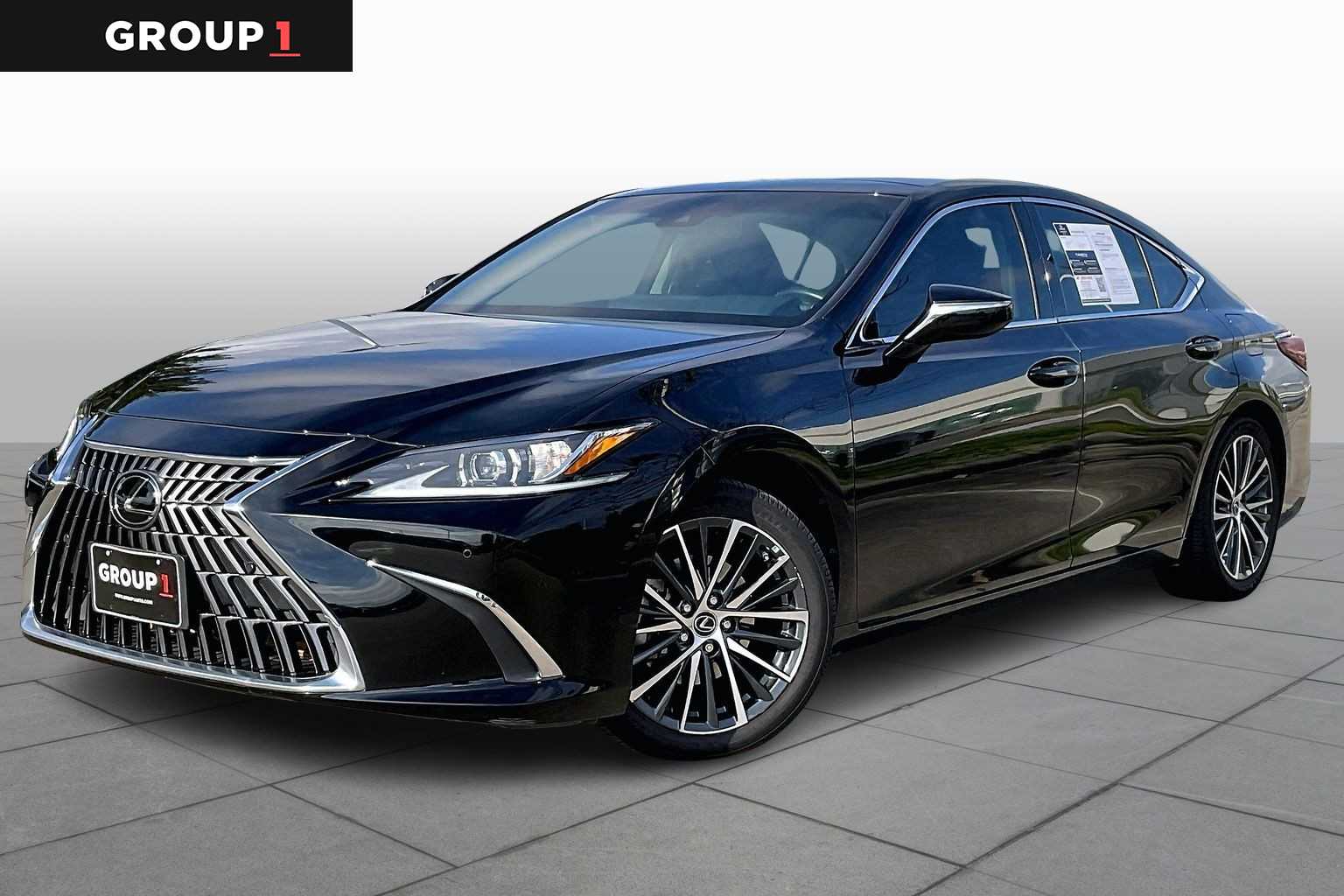 2023 Lexus ES 350's photo