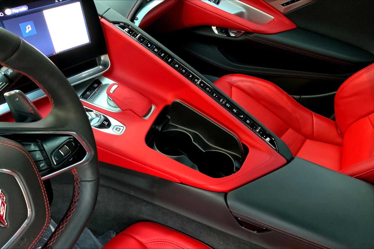 2024 Chevrolet Corvette 3LT photo 14