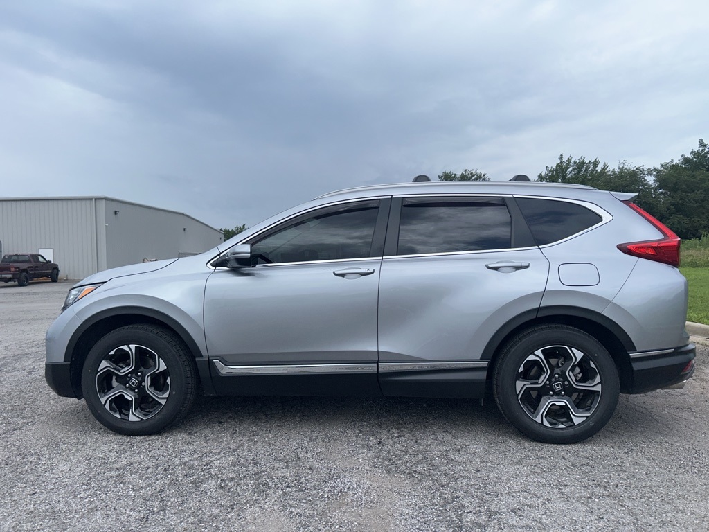 2019 Honda CR-V Touring photo 9