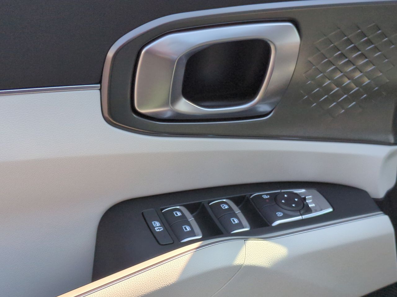 2025 Kia Sorento Hybrid EX photo 19