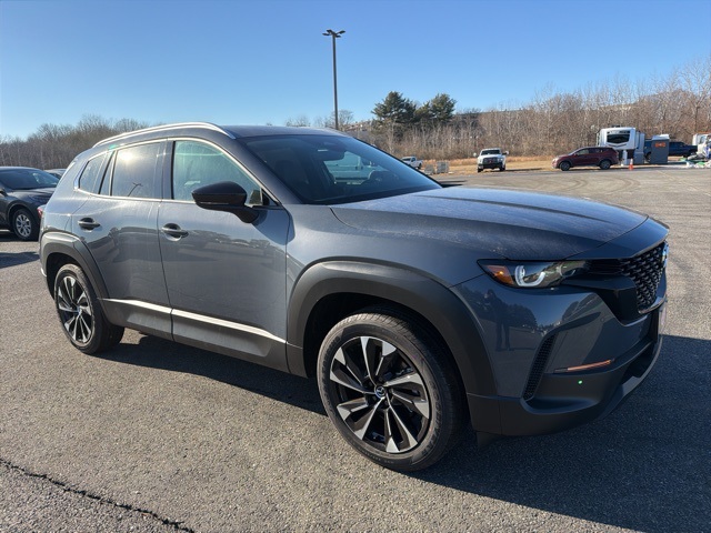2026 Mazda CX-50 Premium Plus's photo