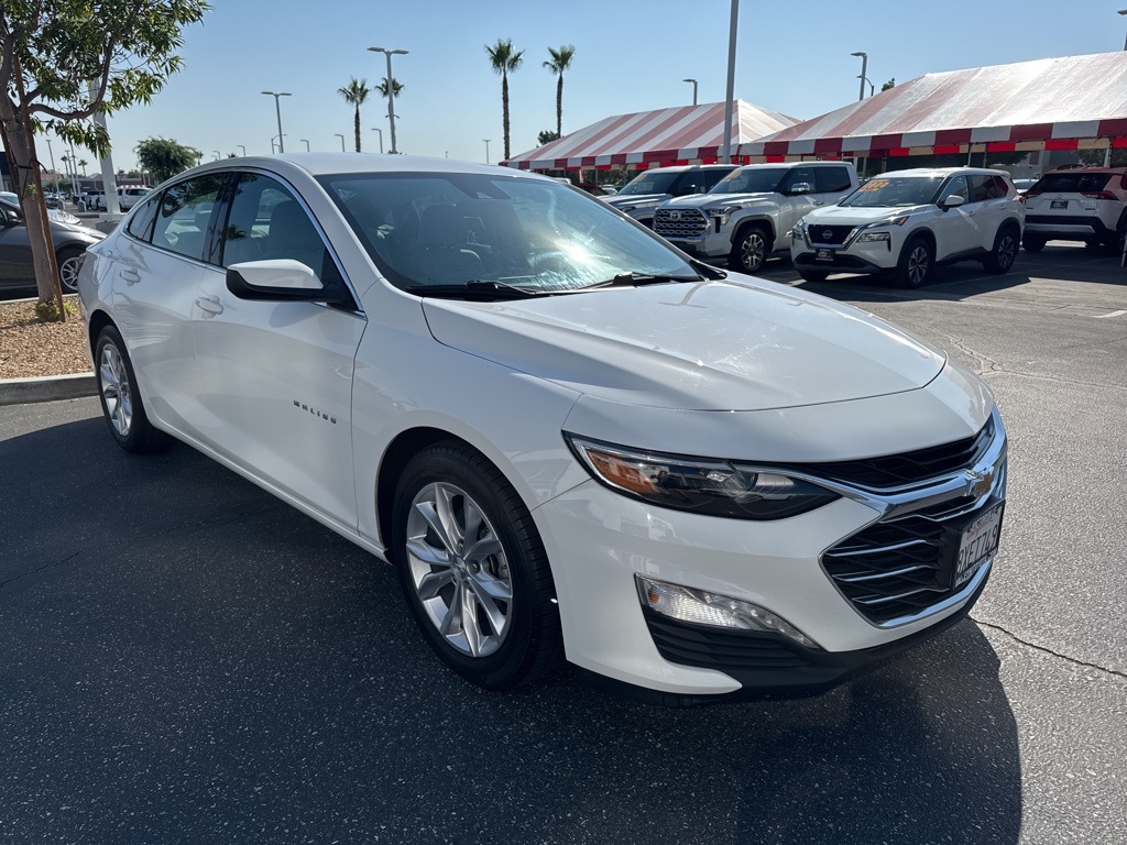 2022 Chevrolet Malibu 1LT photo 4