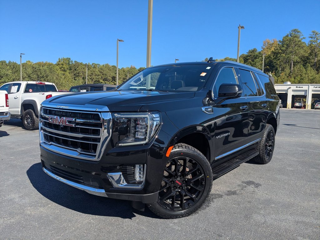 2022 GMC Yukon SLT's photo