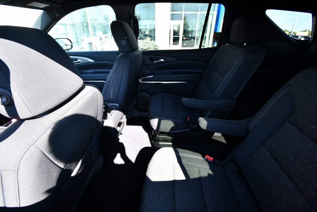 2026 Chevrolet Traverse photo 12