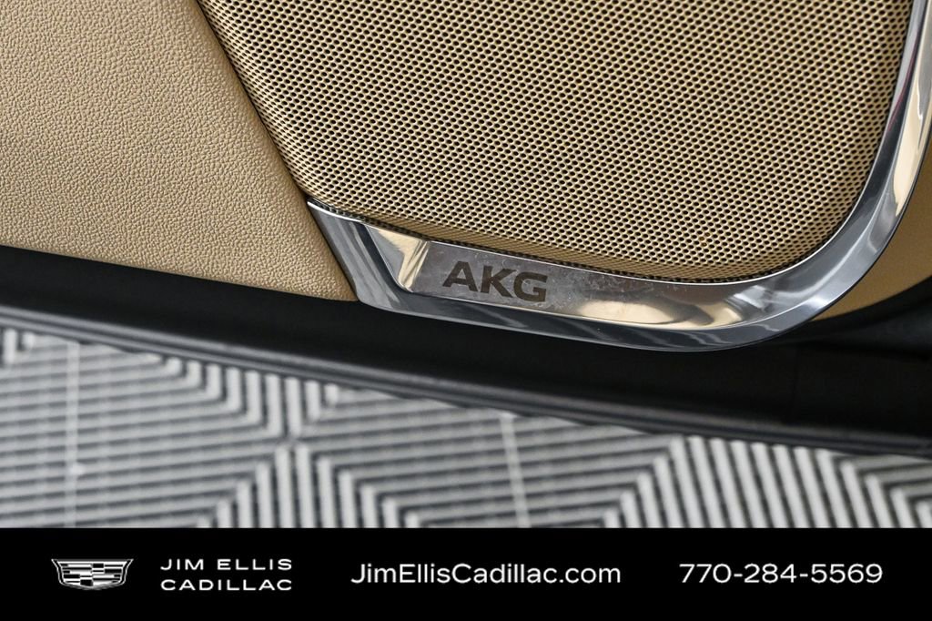 2024 Cadillac Escalade Premium Luxury photo 7