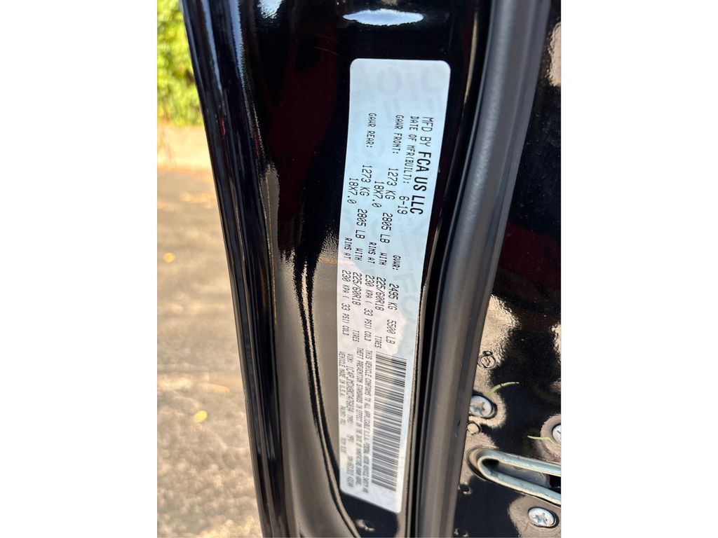 2019 Jeep Cherokee Limited photo 14