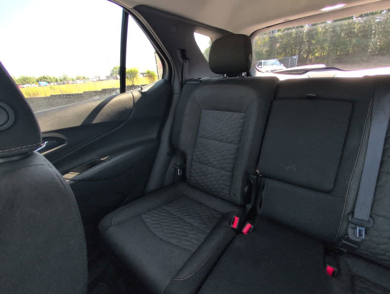 2019 Chevrolet Equinox LT photo 4