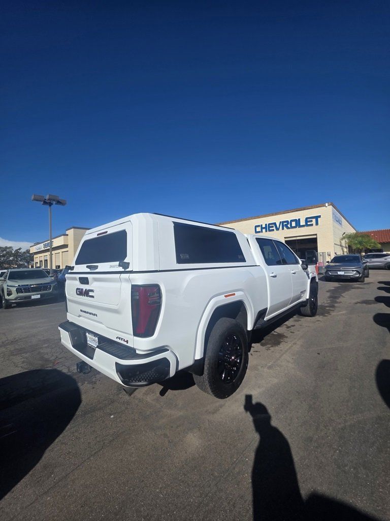 2025 Gmc Sierra AT4 photo 3