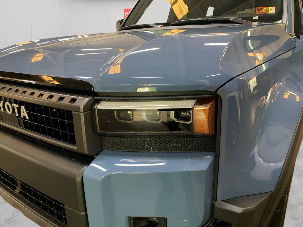 2025 Toyota Land Cruiser photo 26
