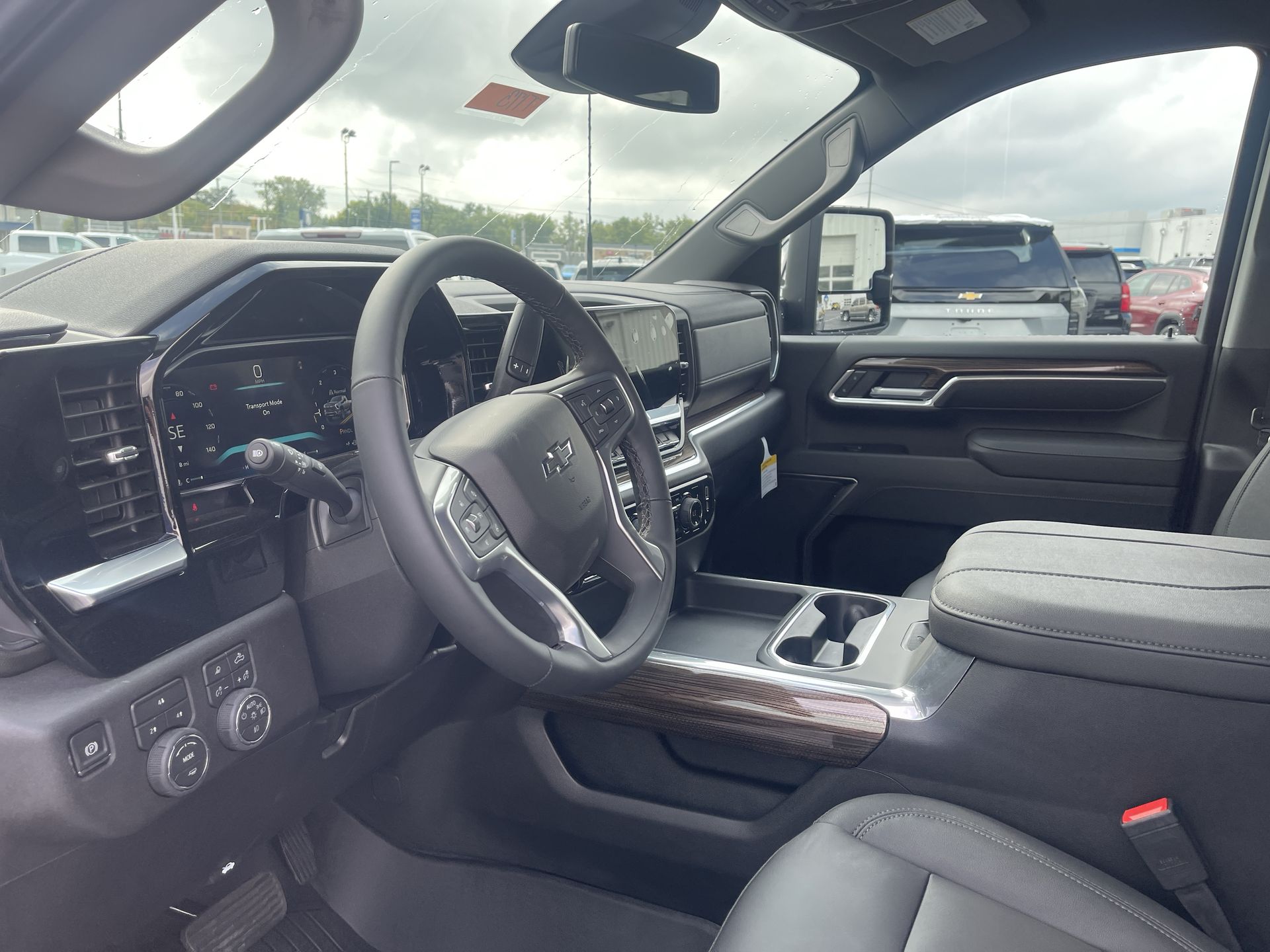 2026 Chevrolet Silverado 2500HD LT photo 34