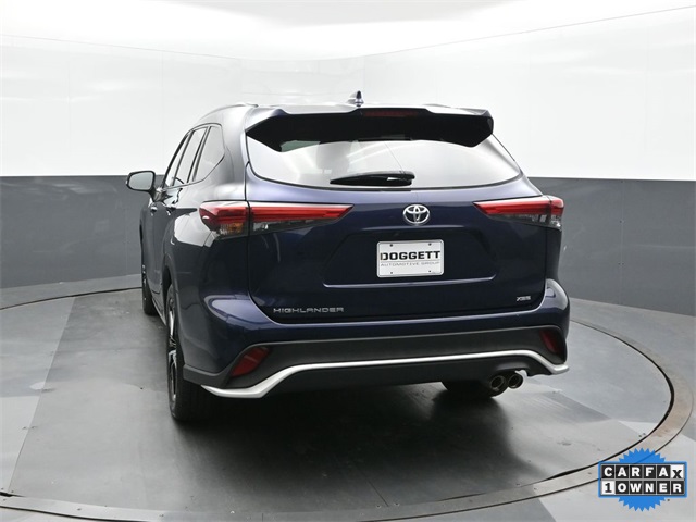 2021 Toyota Highlander XSE photo 8