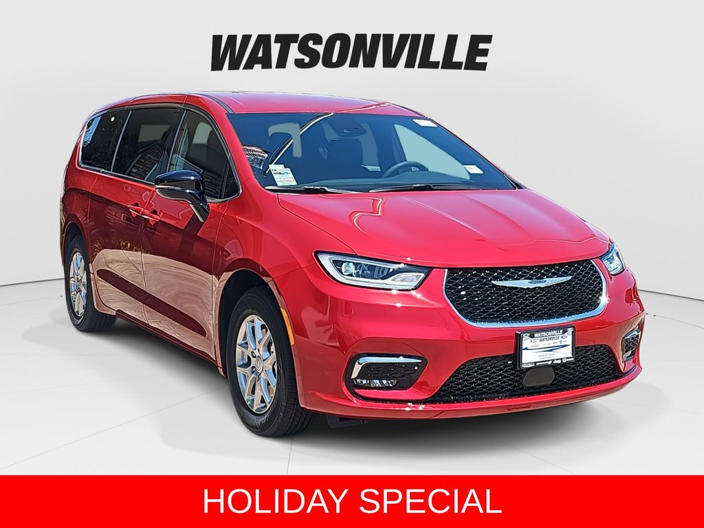 2025 Chrysler Pacifica Select's photo