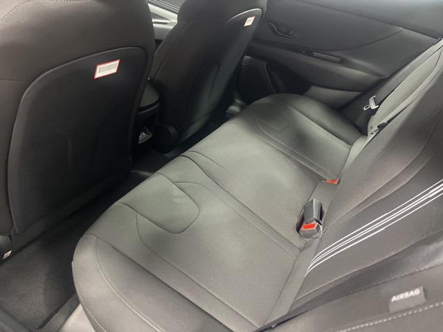 2025 Hyundai Elantra SEL Sport photo 25