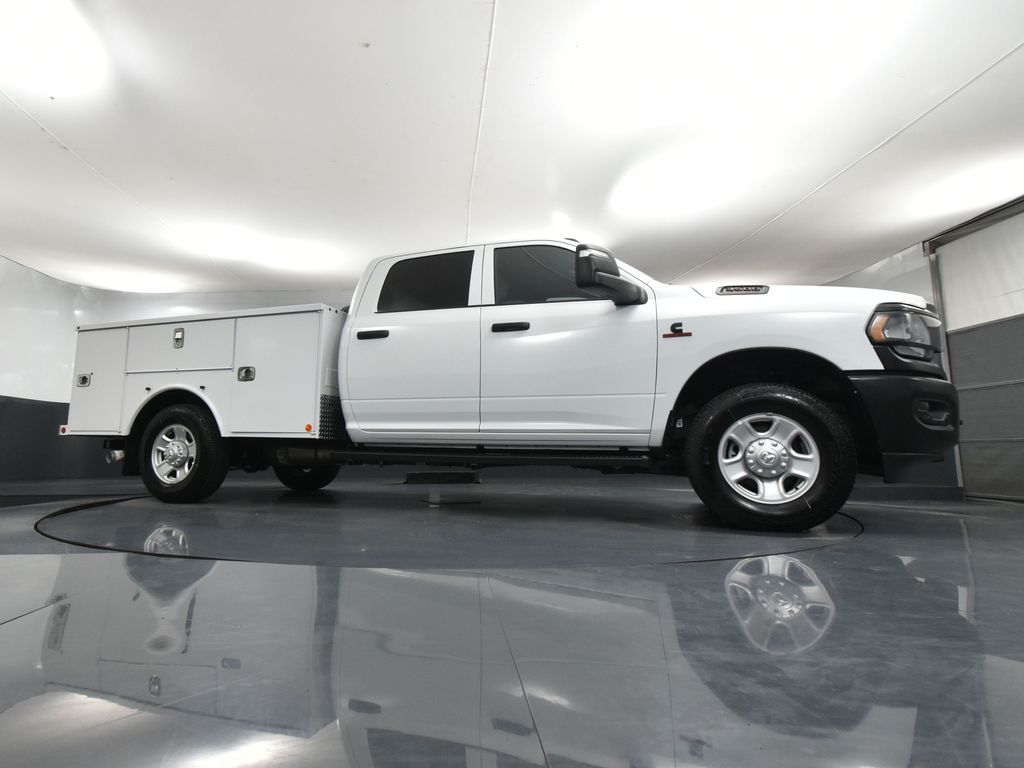 2024 Ram 3500 Tradesman photo 40