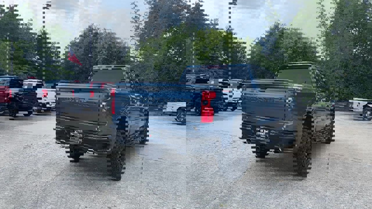 2024 Chevrolet Silverado 1500 LT Trail Boss photo 8