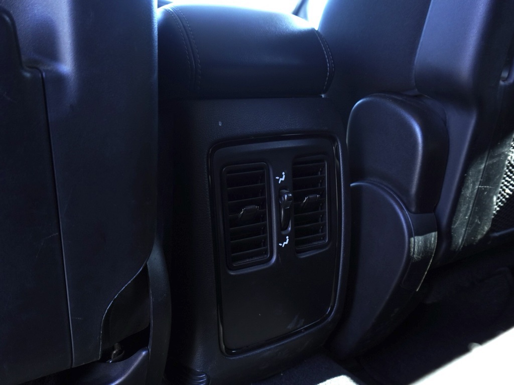 2022 Dodge Durango SXT photo 21