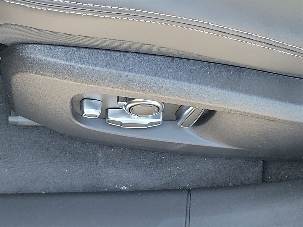 2026 Jaguar F-PACE P250 R-Dynamic S photo 25