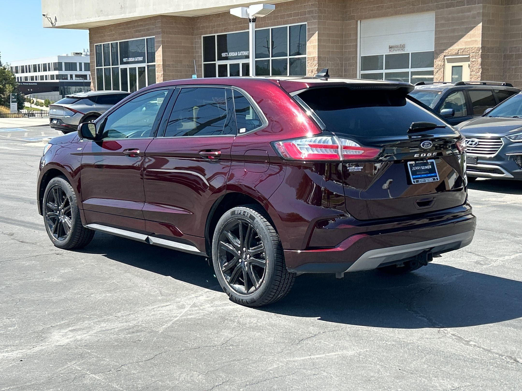 2022 Ford Edge ST-Line photo 5