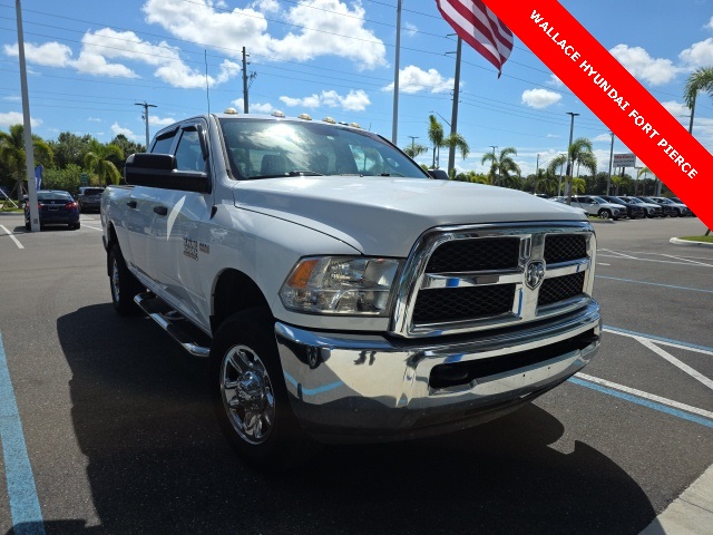 2016 Ram 3500 Tradesman photo 3