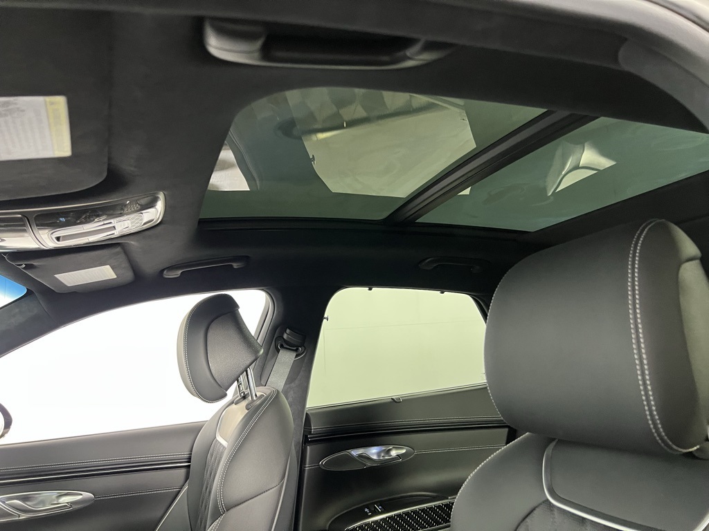 2024 Genesis GV70 3.5T Sport Advanced photo 21
