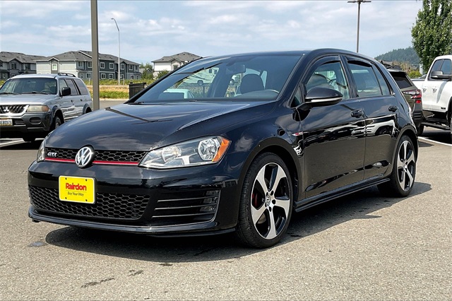 Used 2015 Volkswagen Golf GTI SE with VIN 3VW4T7AUXFM023565 for sale in Sumner, WA