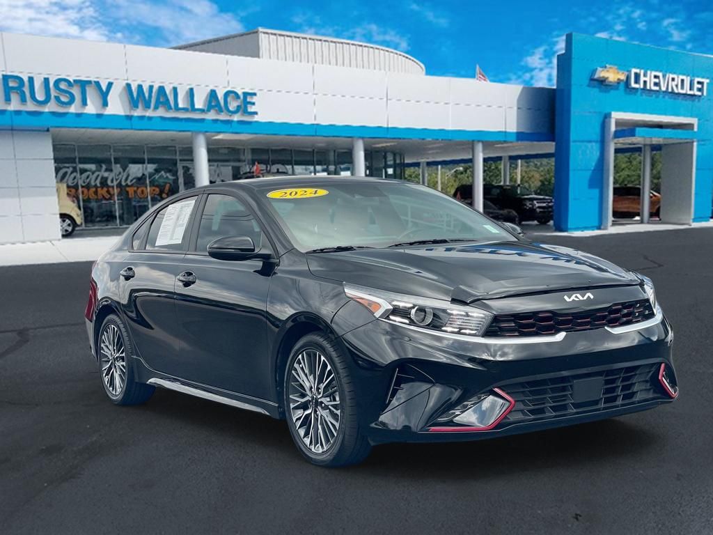 2024 Kia Forte GT-Line's photo