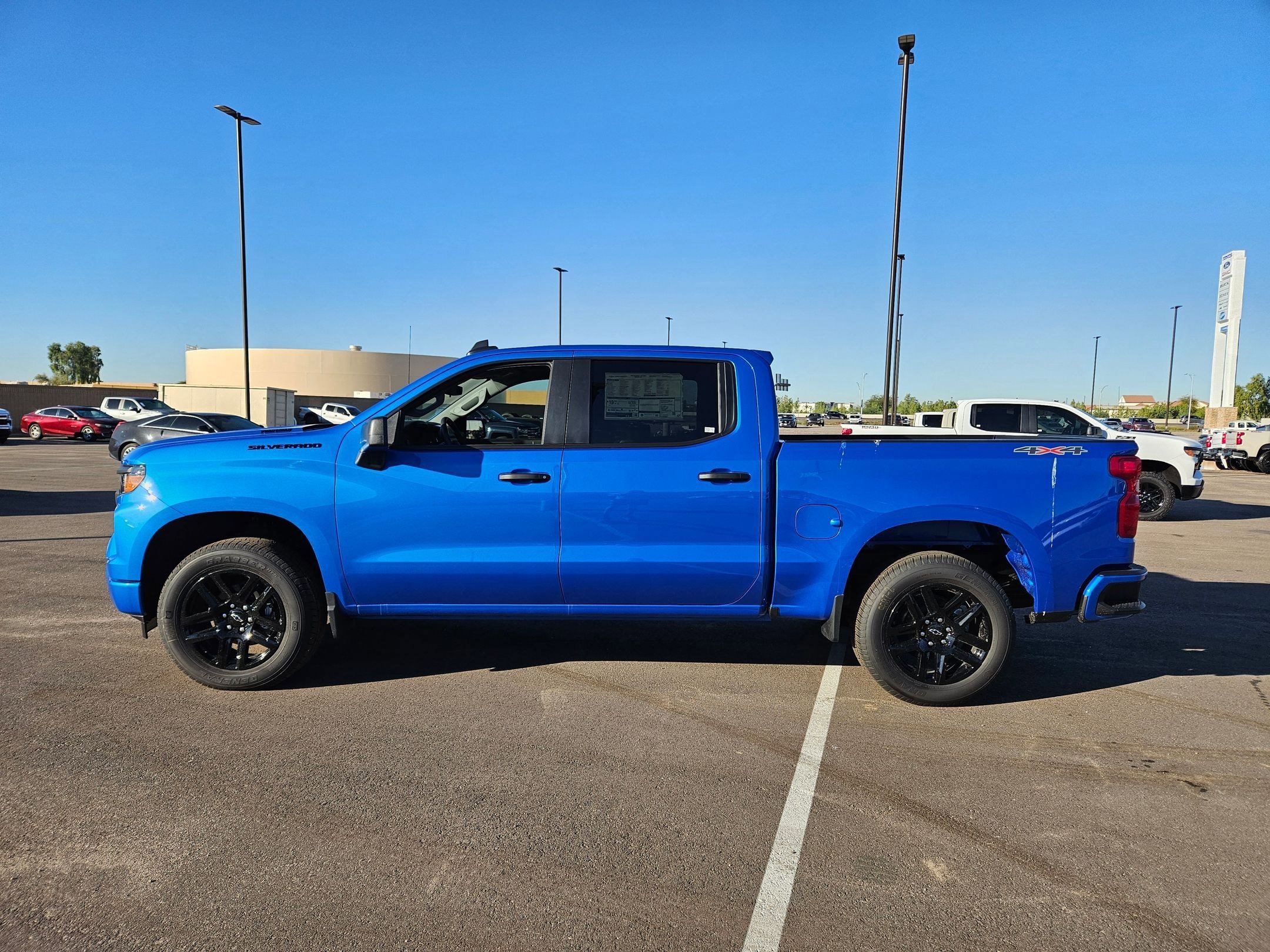 2026 Chevrolet Silverado 1500 Custom photo 2