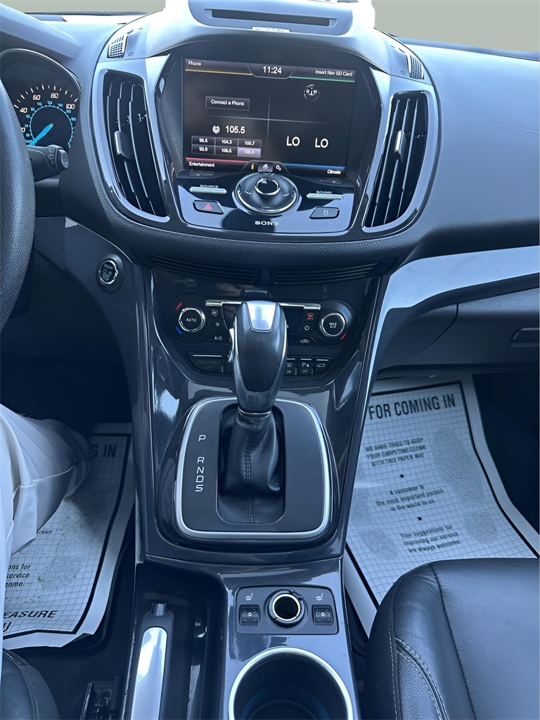 2014 Ford Escape Titanium photo 25