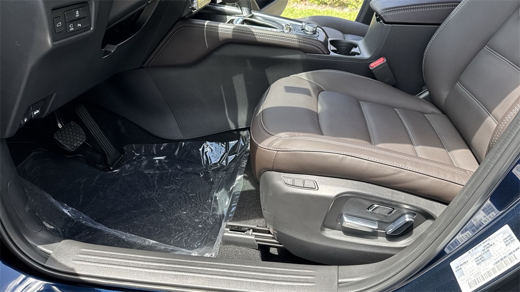 2025 Mazda CX-5 2.5 Turbo Signature photo 35