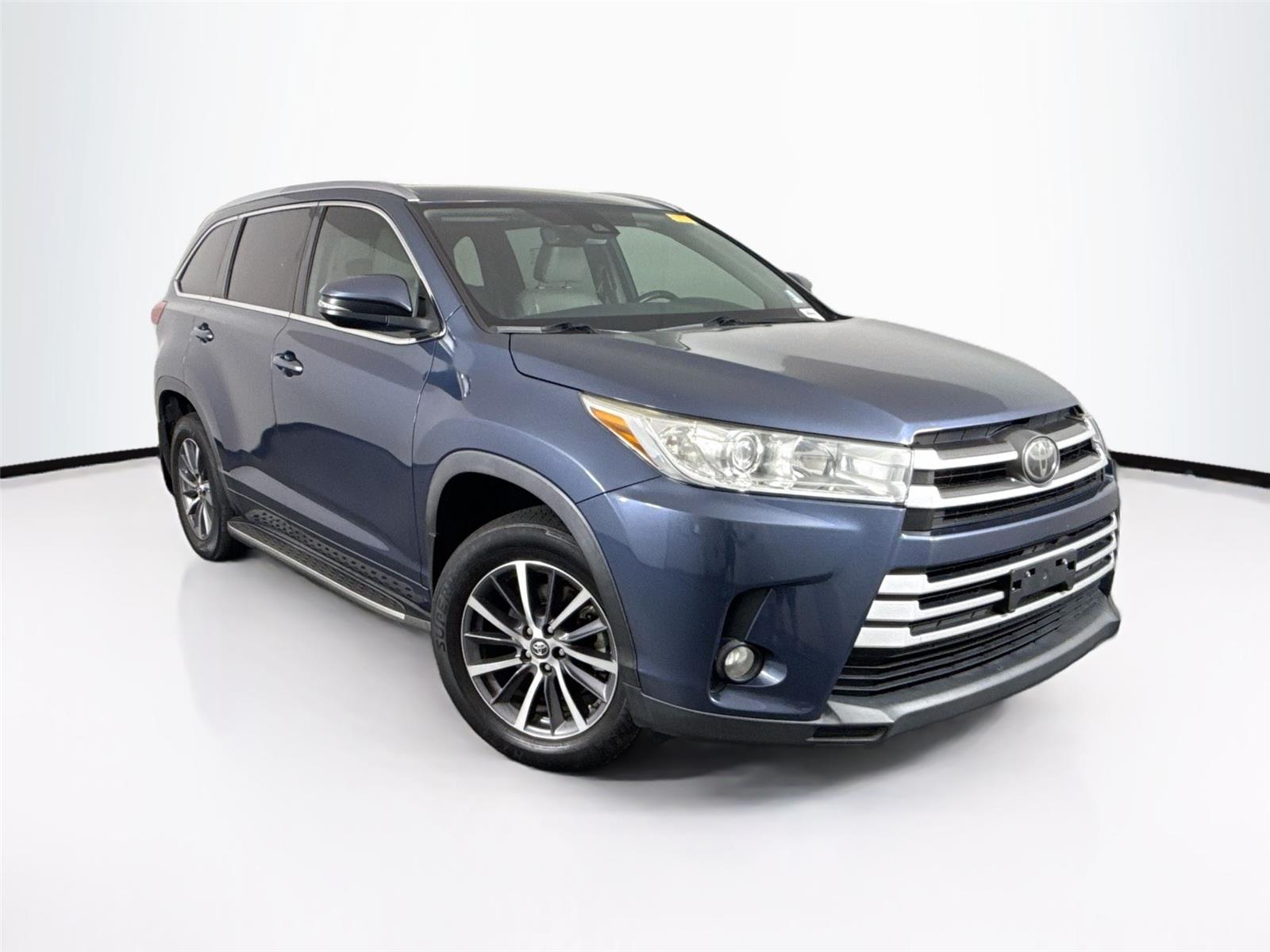 2018 Toyota Highlander SE XLE photo 4