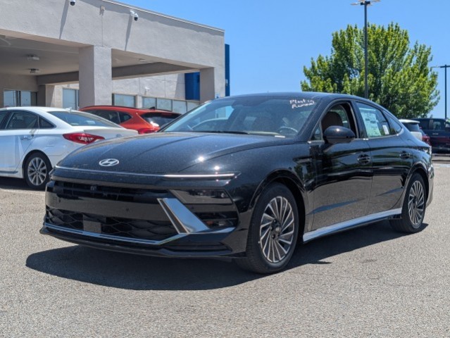 2025 Hyundai SONATA HYBRID Limited