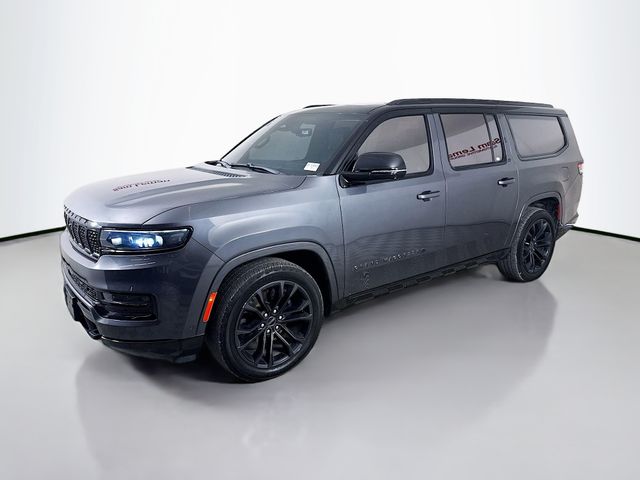 2023 Jeep Wagoneer L Series III Obsidian photo 3