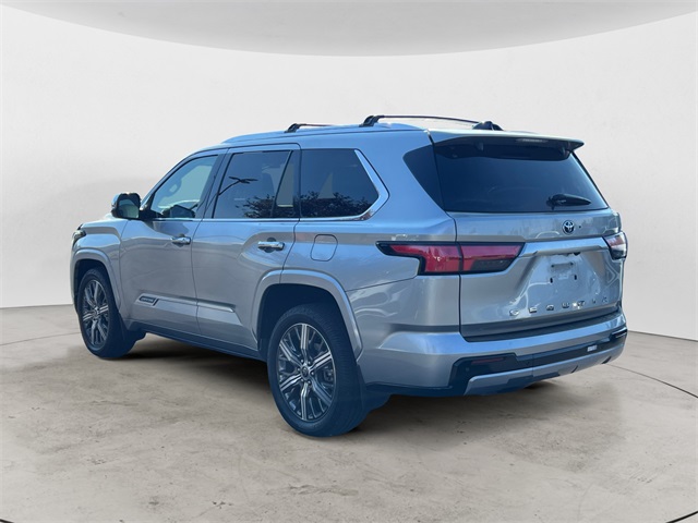 2023 Toyota Sequoia Capstone photo 2