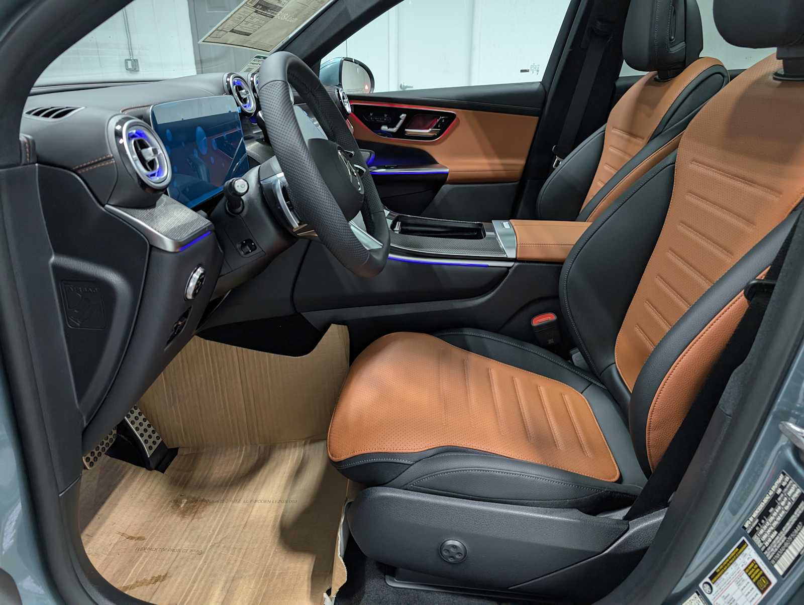 2026 Mercedes Benz GLC 300 4MATIC photo 4