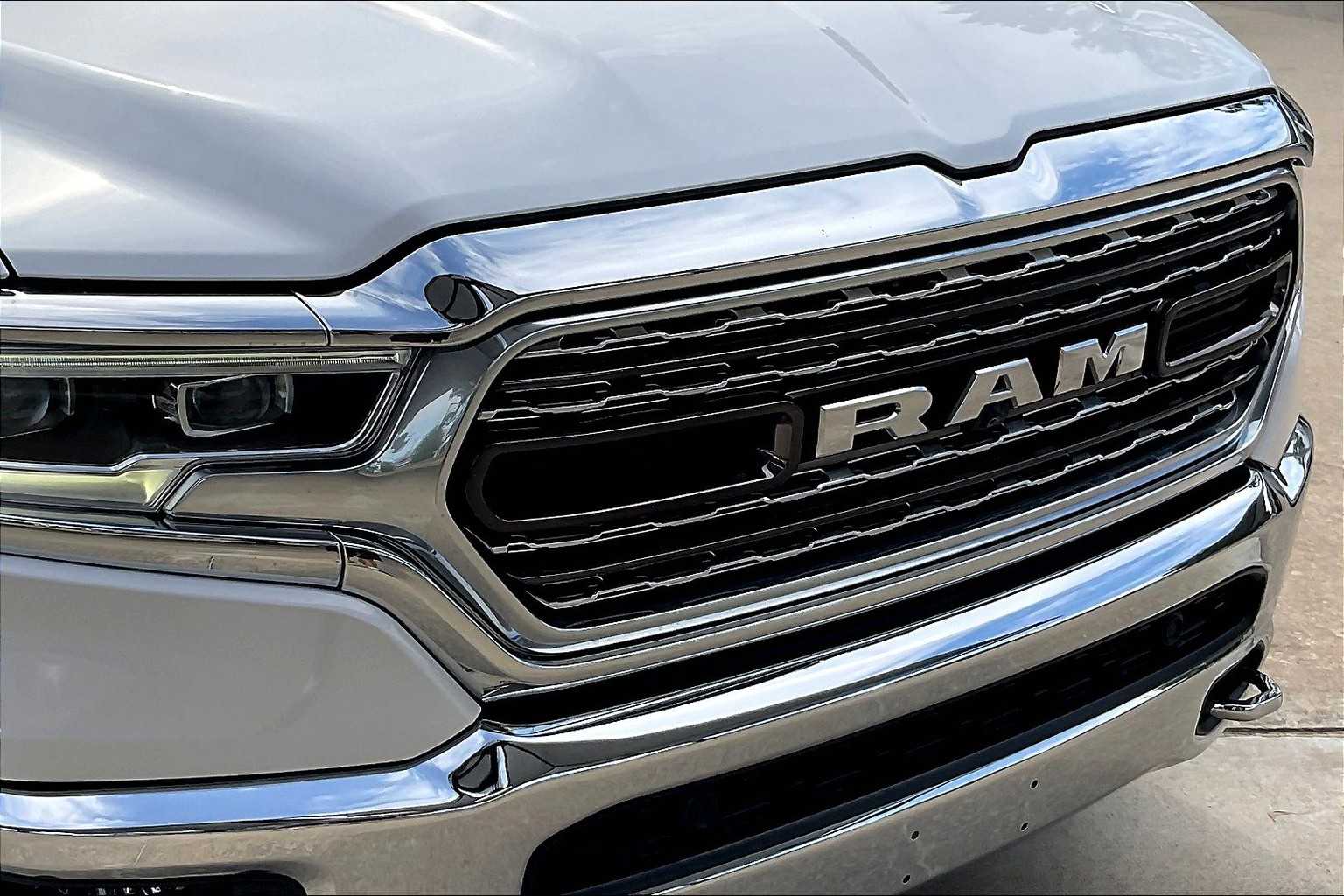 2022 Ram 1500 Limited photo 28