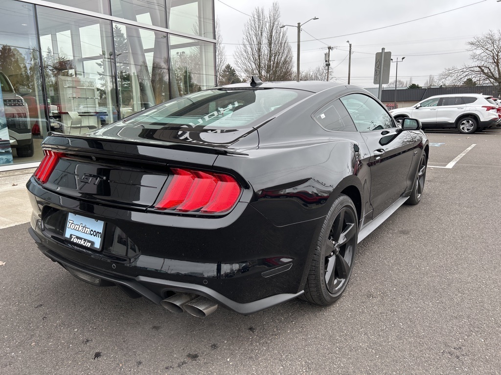 2021 Ford Mustang GT photo 3