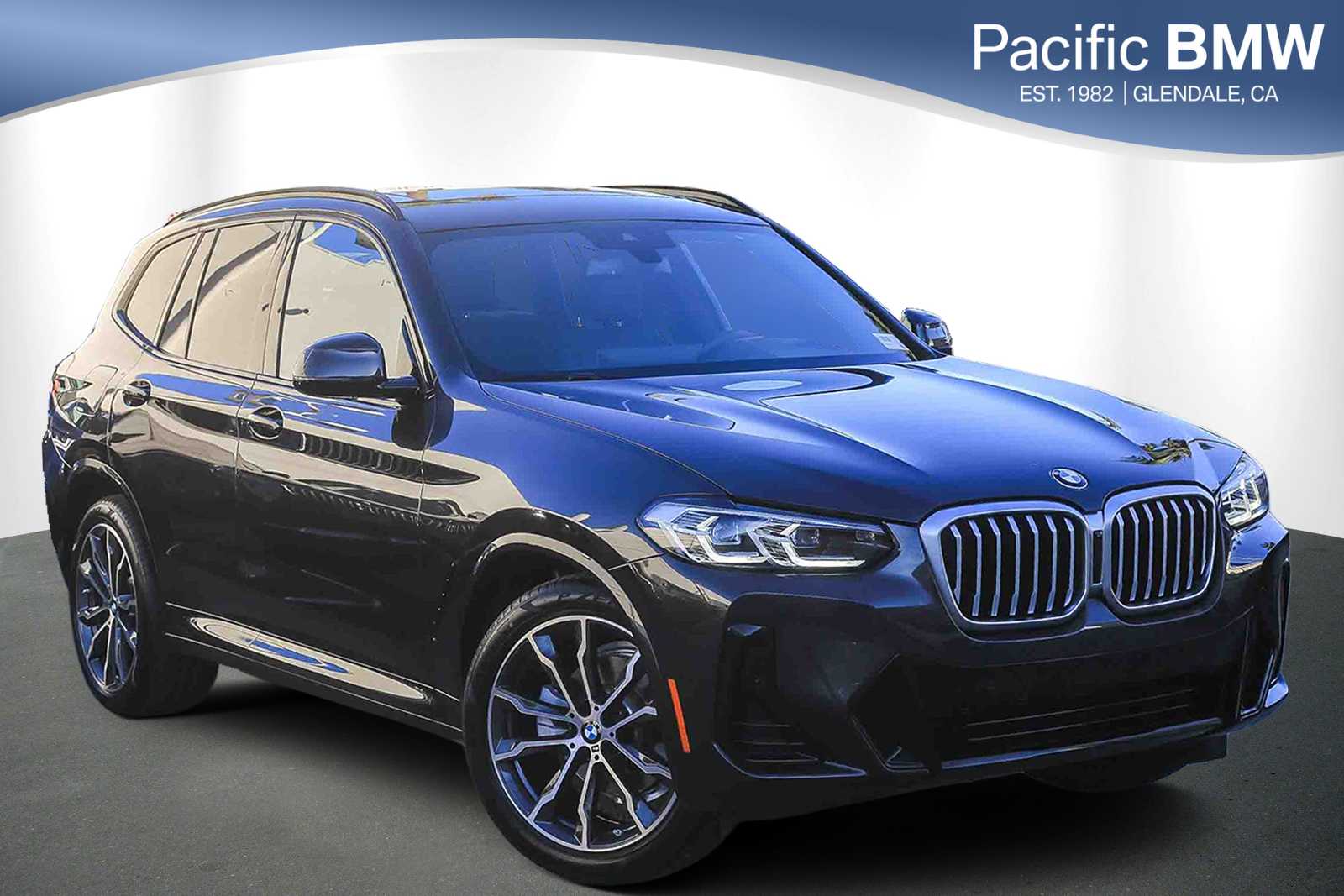 2022 BMW X3 30i's photo