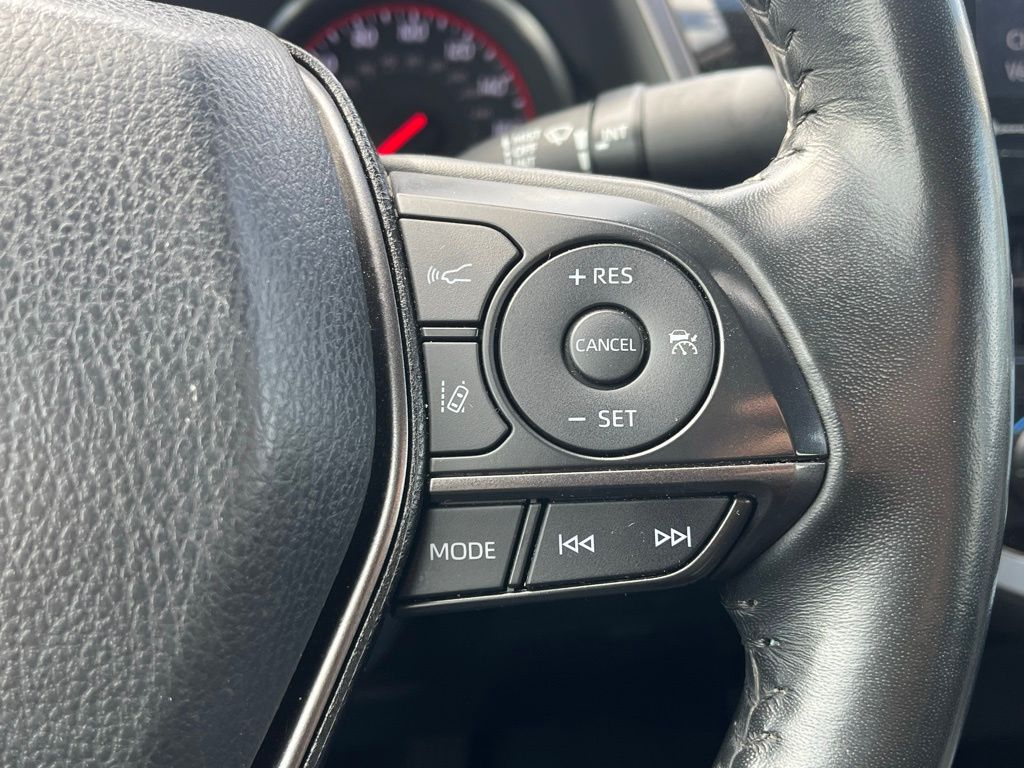 2023 Toyota Camry XSE photo 9