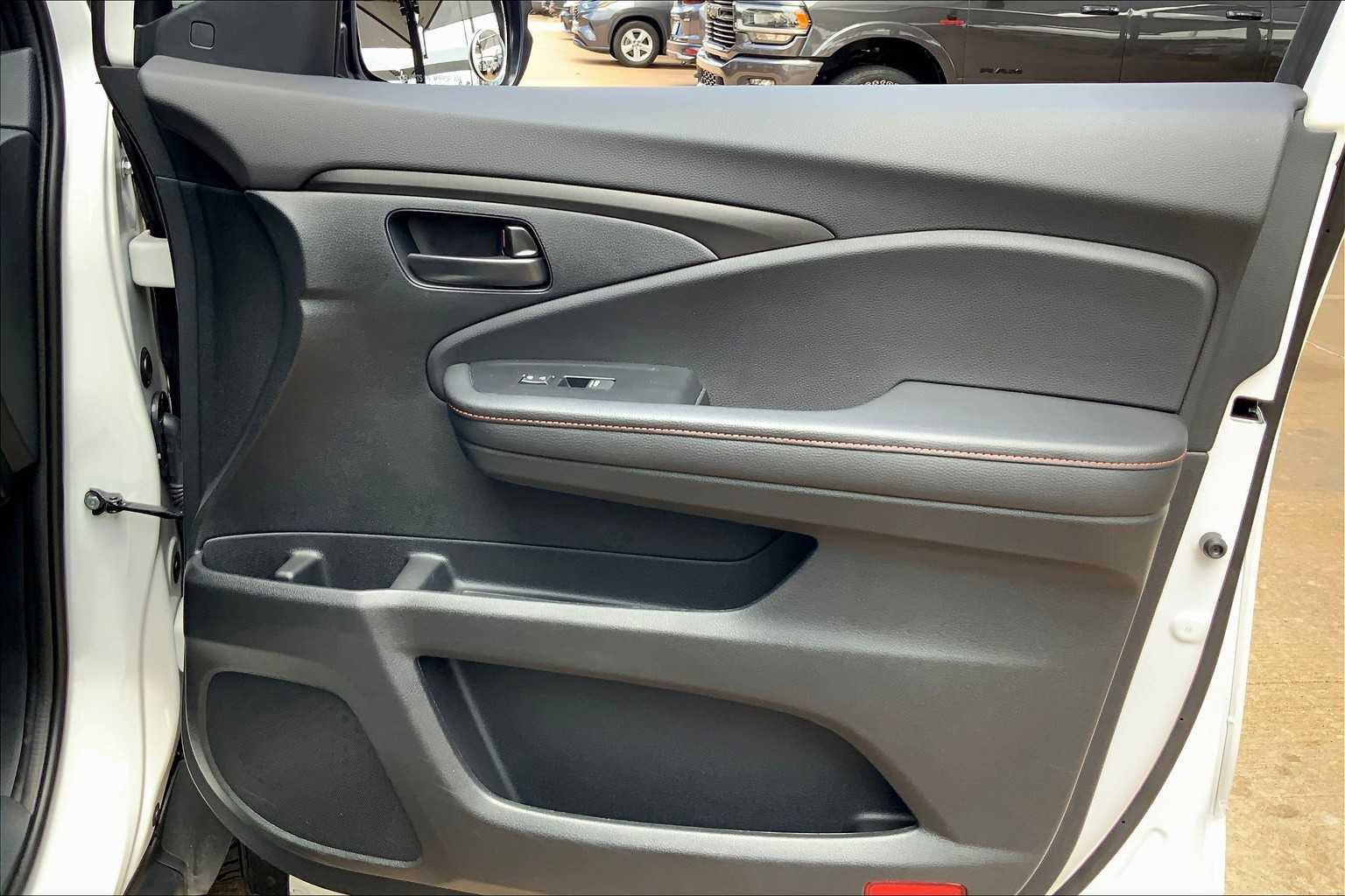 2025 Honda Passport TrailSport photo 20