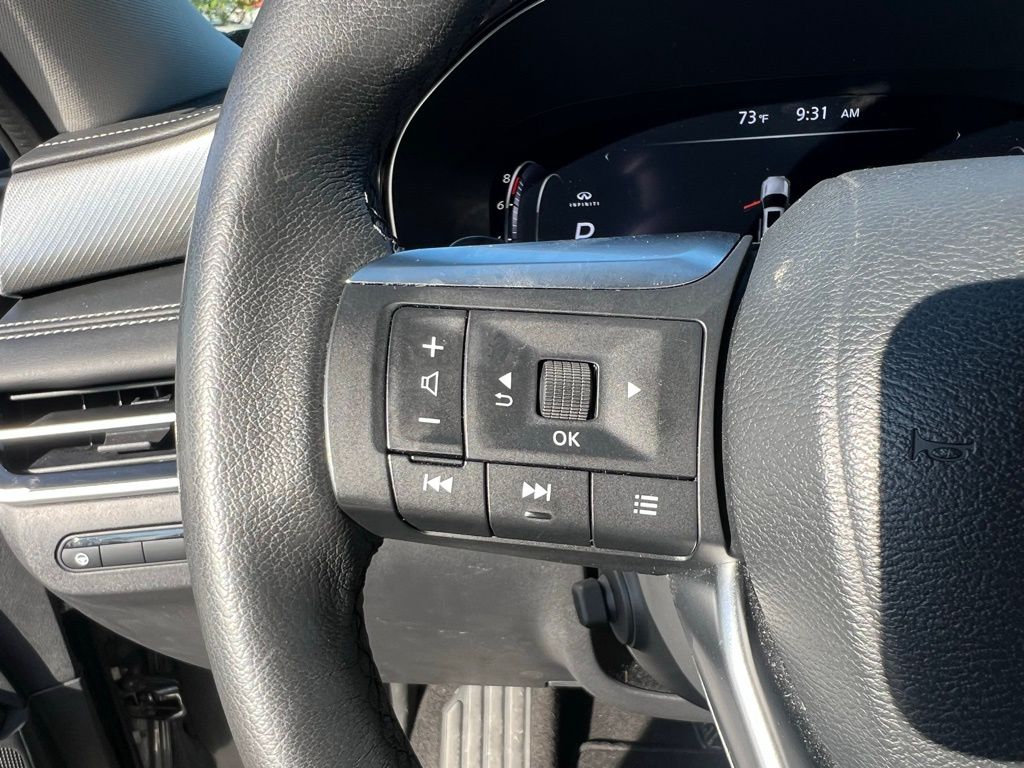 2023 Infiniti QX60 Luxe AWD photo 40