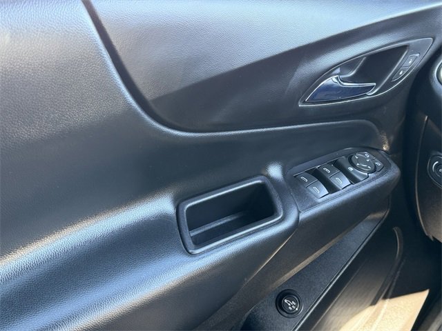 2018 Chevrolet Equinox LT photo 31