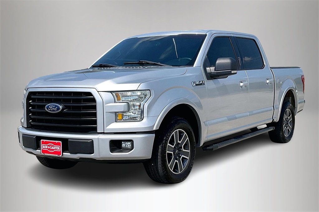 2016 Ford F-150 XLT photo 2