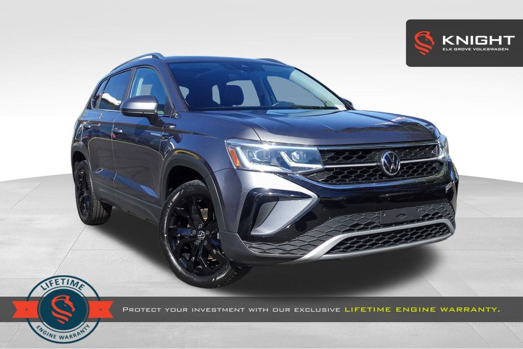 2022 Volkswagen Taos SEL's photo
