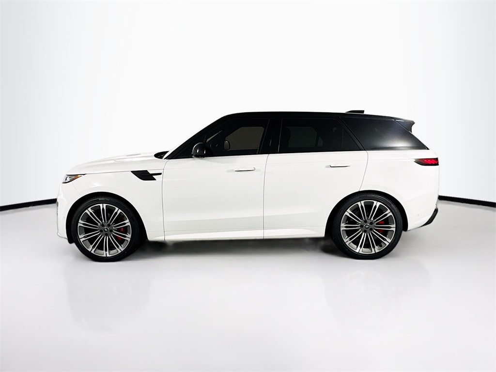 2025 Land Rover Range Rover Sport SE photo 8