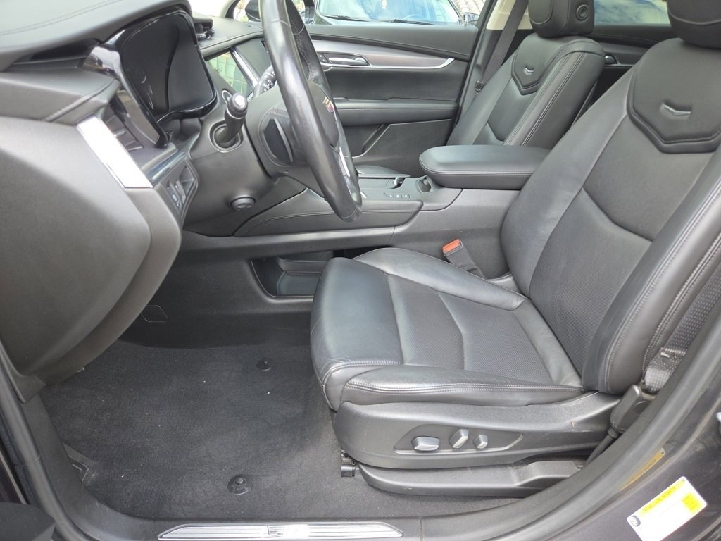 2018 Cadillac XT5 Luxury photo 6