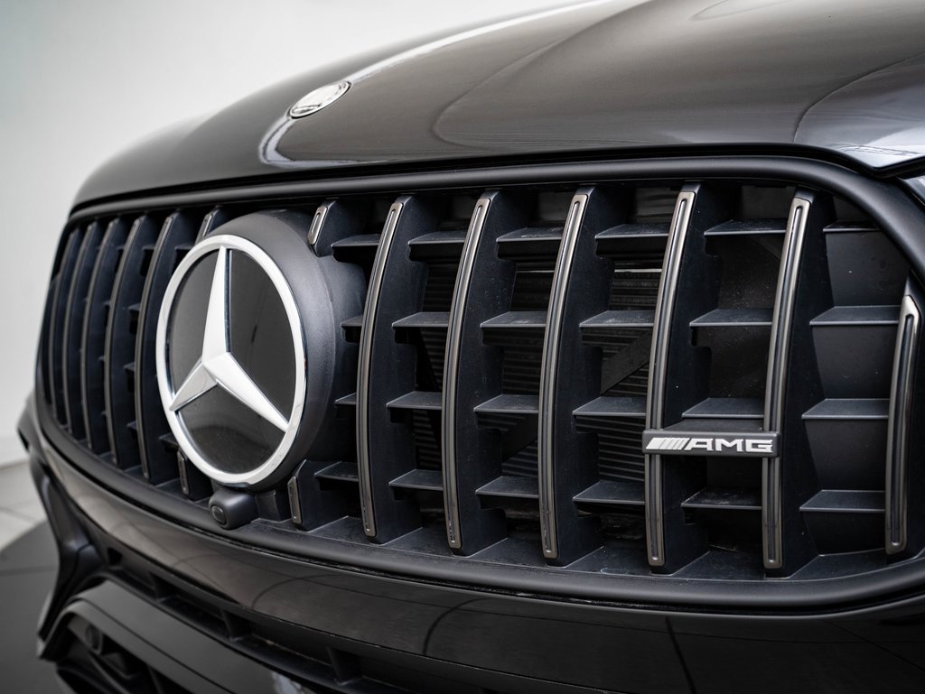2025 Mercedes Benz GLC 43 AMG 4MATIC photo 3