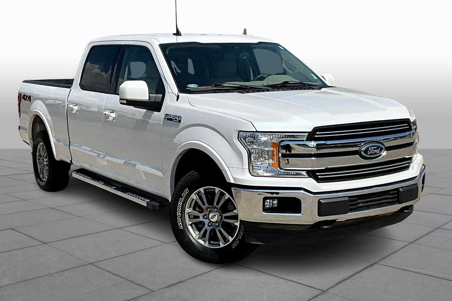 2019 Ford F-150 Lariat photo 2
