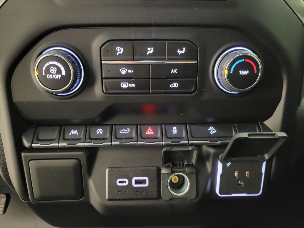 2025 Chevrolet Silverado 1500 Custom Trail Boss photo 5