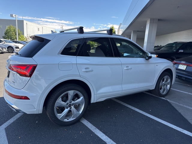2025 Audi Q5 45 S line Premium Plus photo 4